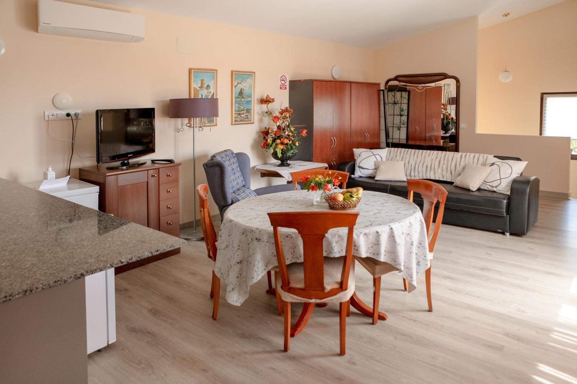 La Amistad Apartamento En Chalet Con Piscina Compartida Calp Extérieur photo